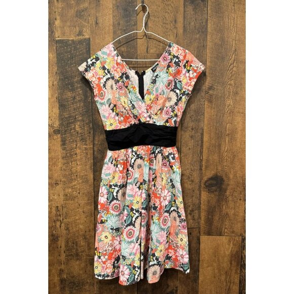 Retrolicious Alice in Wonderland Print Swing Dress See Measurements - Picture 2 of 8